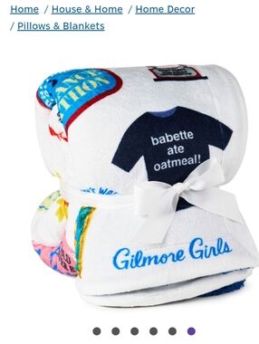Gilmore Girls Memorable Moments Oversized Throw Blanket, 80x60